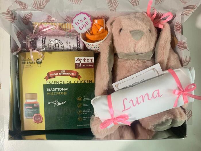 Congratulations baby girl personalised hamper